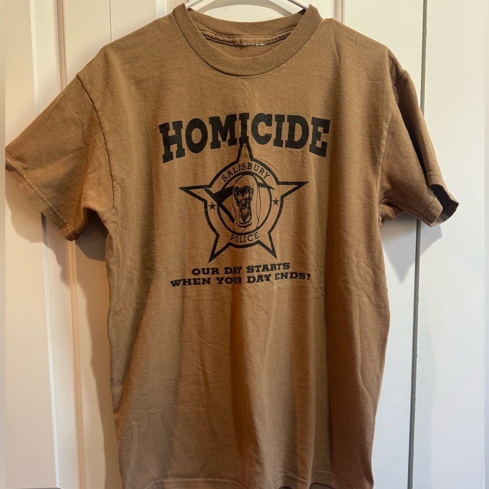 vintage graphic tee